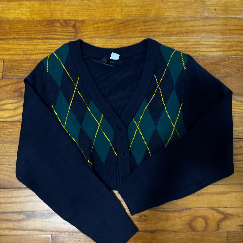 Cropped cardigan
